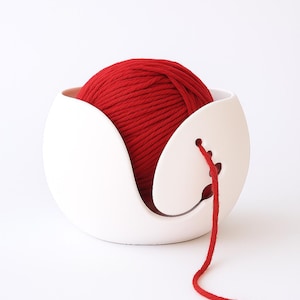 3D Printed Yarn Bowl - Yarn Holder for Knitting and Crochet - Unique Gift for Yarn Lovers
