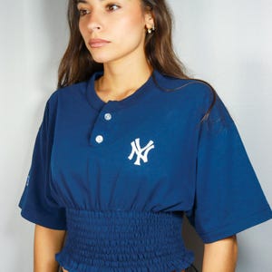 Vintage cropped top crop top NY with elastic thread upcycled