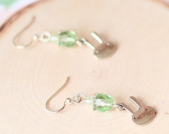 Cute Metallic Silver Bunny Charm Earrings, Vintage Light Green Glass Crystal Accessories, Dainty Lace Detail Feminine Easter Rabbit Earrings