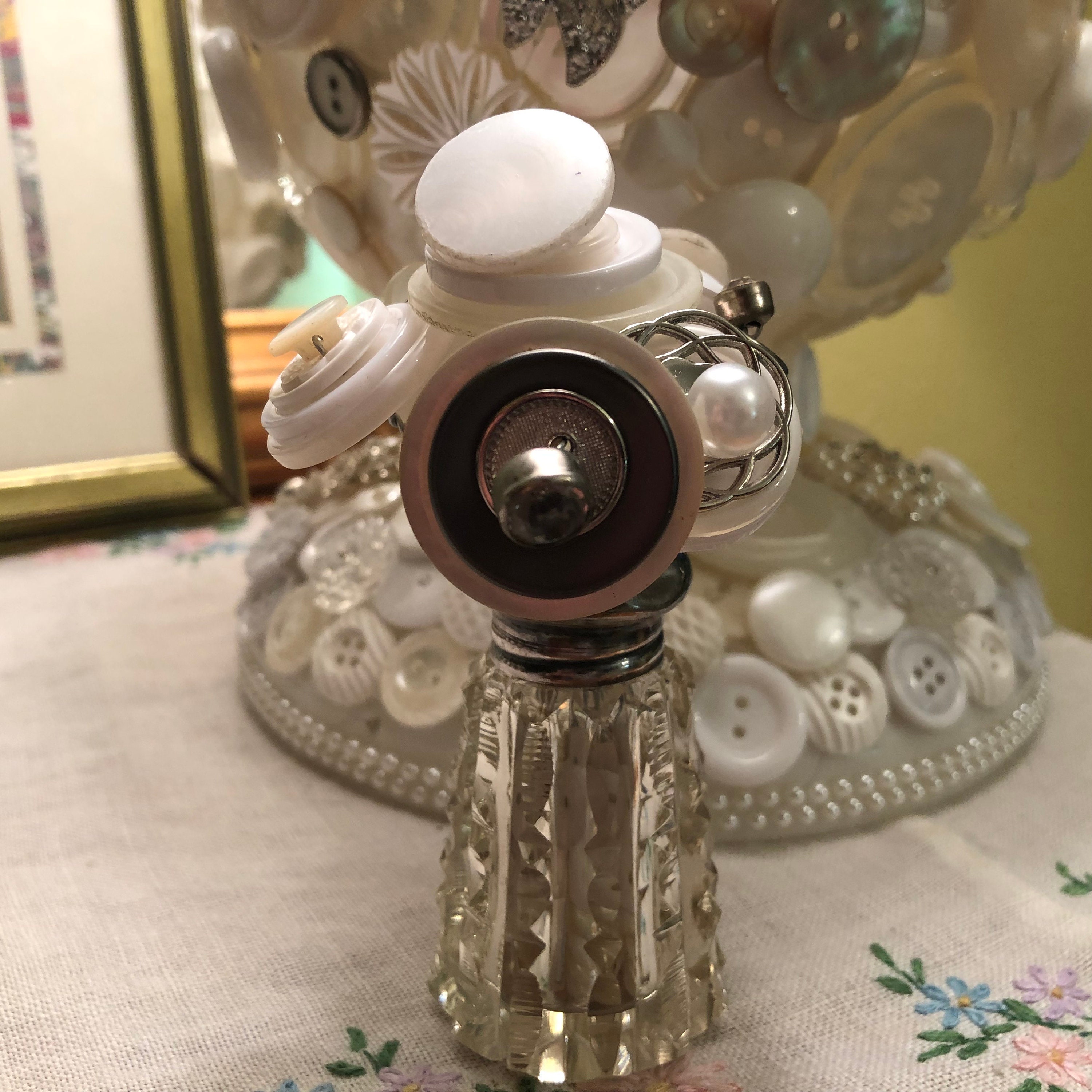 Button Flowers and Salt Shaker Vintage Shaker Button Art Etsy UK