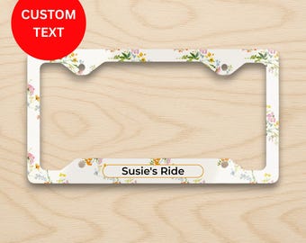 Cadre de plaque d'immatriculation personnalisé, support de plaque d'immatriculation fleuri et sauvage personnalisé, accessoire de voiture fleuri et mignon, cadeau de voiture personnalisé