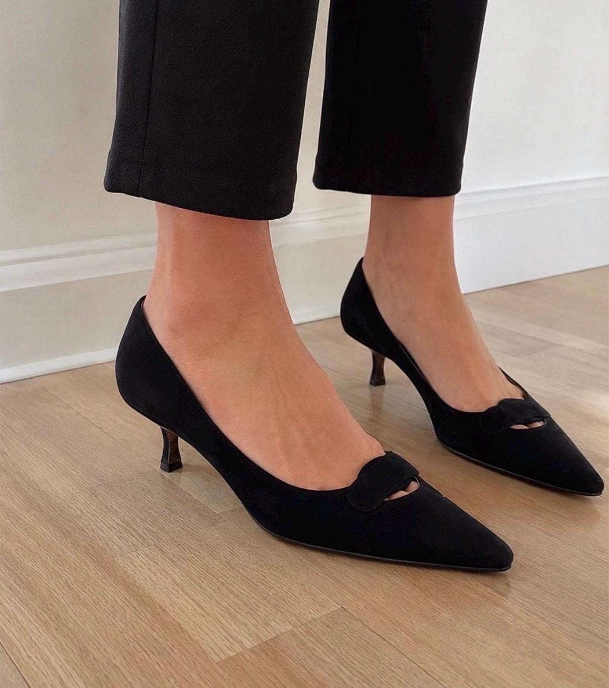 Vintage Manolo Blahnik Size 39 - Etsy