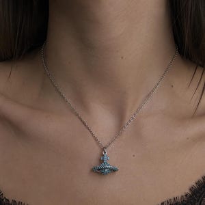 Vivienne Westwood オーブネックレス ブルー Vivienne westwood blue orb necklace - Etsy 日本