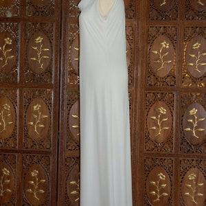 ON SALE Vintage 1960s ADELE Simpson White Column Gown Sz 8 image 3