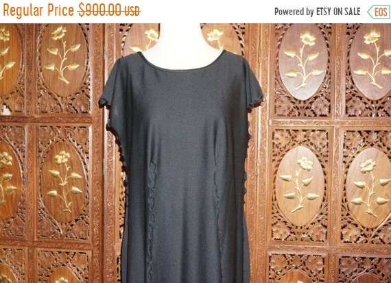 ON SALE 1970s Jean Varon Tassel Dress