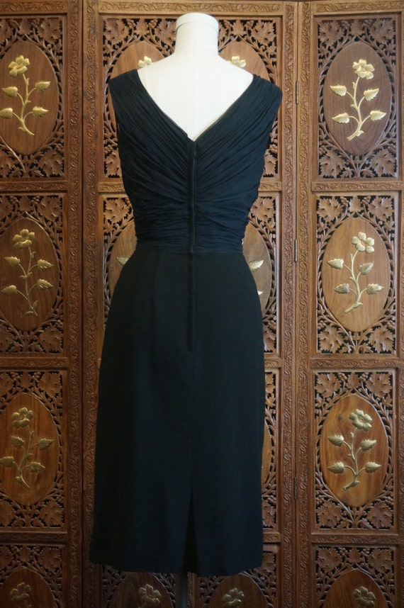 ON SALE 1950s LBD Silk Chiffon and Cashmere Cockt… - image 3