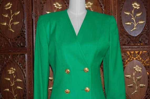 Celine, Vintage 1990s CELINE PARIS Kelly Green 2-pc Linen Skirt Suit Sz 36