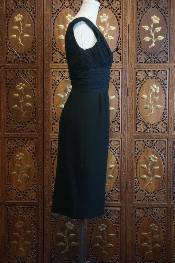 ON SALE 1950s LBD Silk Chiffon and Cashmere Cockt… - image 2