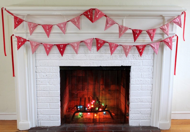 Bunting Christmas Advent Calendar Pattern. DIY Heirloom Holiday Decor. Digital Downlaod Pattern image 3