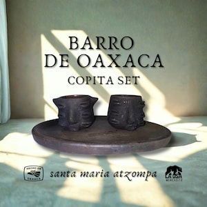 Juego de vasos de chupito de mezcal mexicanos hechos a mano con bandeja para servir / Juego de 2 copitas de mezcal de arcilla / Vasos rústicos para degustación de tequila / Cerámica de Oaxaca