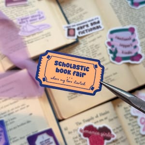 Scholastic Book Fair Where My Lore Started Ticket Vinyl Aufkleber | Bücherwurm Sticker | Kindle Sticker | Journaling Aufkleber