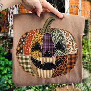 Finta zucca patchwork autunnale PNG Floreale Halloween Jack O'Lantern Design per maglietta Autunno Stile fattoria alla moda Sublimazione Download digitale