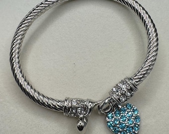 Elegant Silver-Tone Cable Charm Bracelet with Blue Crystal Heart