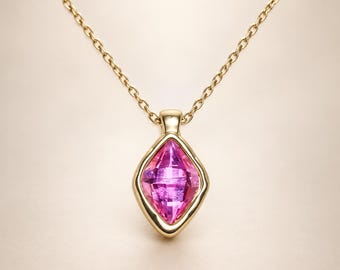 Pink Crystal Necklace, Golden Pendant, Glass Crystal Jewelry, Gift for her, Romantic, Cadenita, Swarovski style, Diamond, gold, bohemian