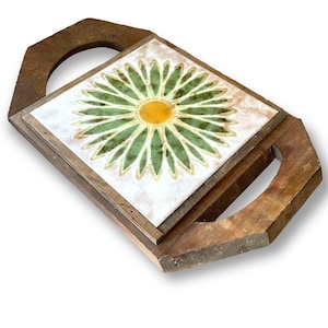Mid Century Vintage Tile Trivet / Vintage Serving Tray / Daisy Floral Ceramic Hot Plate