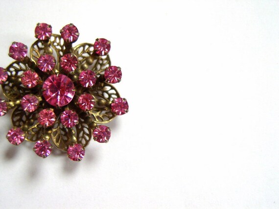 Vintage 1950's Brooch / 50's Pink Rhinestone Flor… - image 3