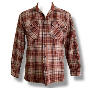 Vintage 1970er Jahre Herren Shacket / Größe Medium / Sportbekleidung von Country Touch / Braune gesteppte Hemdjacke aus Wolle