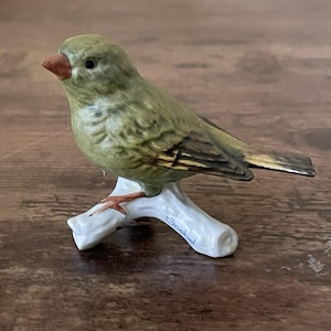Vintage 1970&#39;s Goebel Bird Figurine / Greenfinch / Hand Painted Porcelain Collectible / 38026
