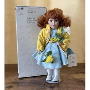 Muñeca vintage Marie Osmond / Diana soplando dientes de león / Muñeca de porcelana de 13&quot; / Firmada y numerada a mano