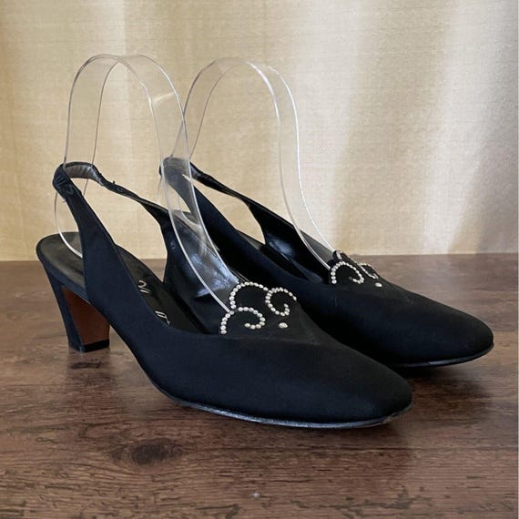 Clearance lord and taylor black pumps Online Sale Vintage 1950 s Newton Elkin for Lord Taylor Women s Heels Size 6.5 Black Slingback Pumps Etsy Australia