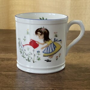 Hammersley & Co Vintage Children&#39;s Mug / Made in England / White Bone China Nursery Rhyme Cup