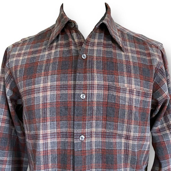 Vintage 1970's Pendleton Men's Shirt / Gray Plaid… - image 3