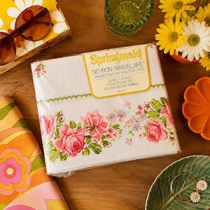 Vintage Springmaid Marvelaire tweepersoonslaken zonder strijken / Prelude bloemenprint / Vintage beddengoed