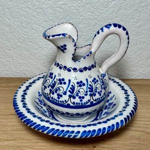 Small Vintage Cruz, Spain Pottery Pitcher & Bowl Set