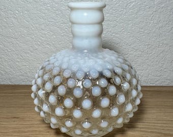 ヴィンテージ フェントン ホワイト ホブネイル ガラス オパールセント ヴィンテージ フェントン ホワイト ホブネイル ガラス オパールセント