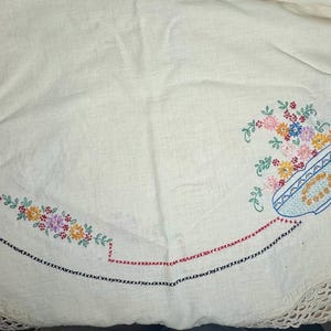 Vintage Hand Embroidered Round Linen Table Cloth, Embroidered Flowers Hand Sewn Table Doily