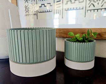 3D Printed Plant Pot: Mid-Century Modern Ribbed Planter with Drainage