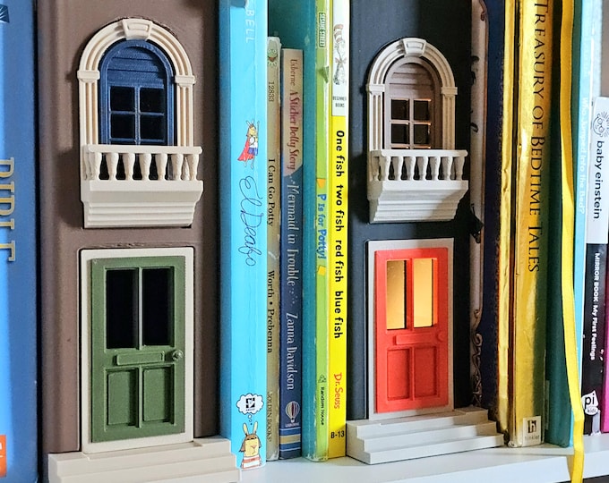 Little Door on Bell Street: Custom 3D Printed Miniature TownHouse Book Nook with LED