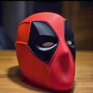 Deadpool Helm tragbar/ Deadpool 3