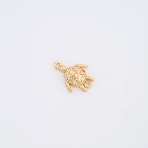 18K Gold gefüllter Schildkrötenstecker, Micropavé CZ Tierstecker für die DIY-Schmuckherstellung