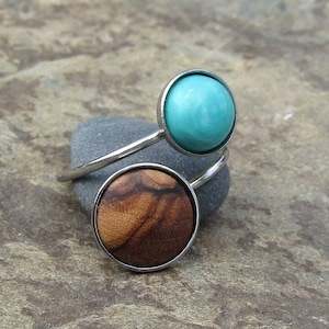 double ring olive wood turquoise howlite stainless steel adjustable cabochon wooden jewelry Hypoallergenic alentejoazul olive tree vegan zdjęcie 1