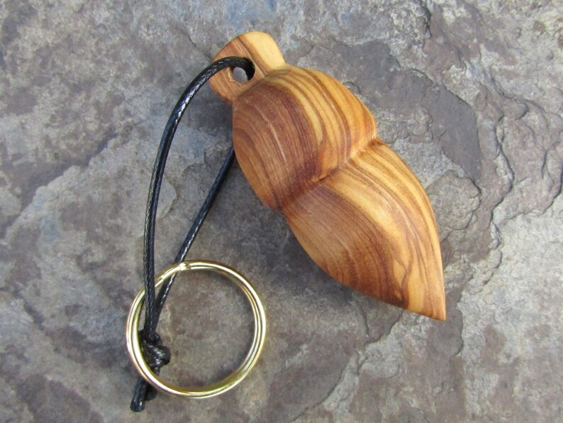Key chain olive wood acorn Hand smoother Key ring wooden hand flatterer alentejoazul gift for men man portugal organic natural hunter