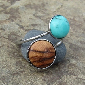 double ring olive wood turquoise howlite stainless steel adjustable cabochon wooden jewelry Hypoallergenic alentejoazul olive tree vegan image 4