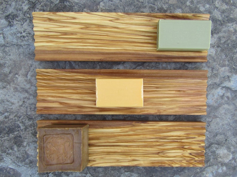 Seifenschale Olivenholz gross XL Seifenablage Holz geriffelt bad natur alentejoazul handgemacht seifen schale ablage badezimmer nachhaltig Bild 2