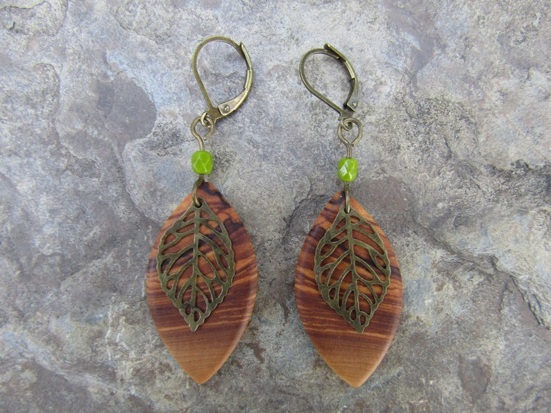 Earrings olive wood leaf leaves hoop green glass wooden earhangers alentejoazul bronze natural wooden jewelry vegan boho hippy image 9