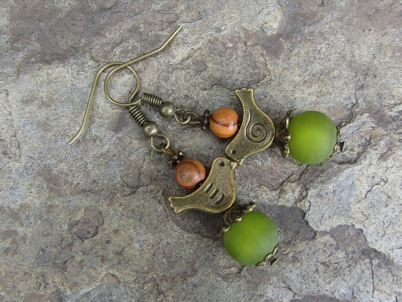 Boucles d'oreilles bois d'olivier oiseau bronze bijoux bois alentejoazul vert olive portugal image 2