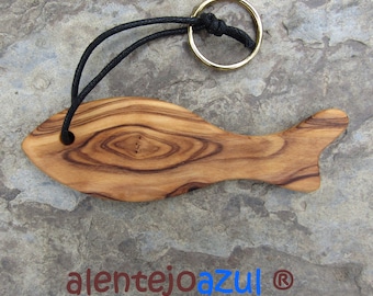 Key ring Fish olive wood Keychain wooden pendant fish alentejaozul portugal sea ozean present men man  fisher baptism