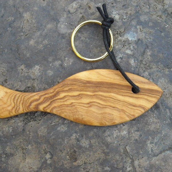 Porte-clés poisson en cuir , plusieurs modèles au choix , idée cadeau Porte-clés poisson en cuir , plusieurs modèles au choix , idée cadeau