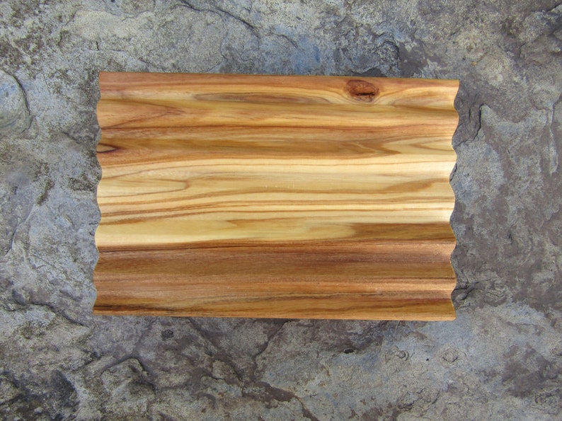 soap dish olive wood grooved rectangular soap tray wooden corrugated handmade soap ribbed bathroom nature alentejoazul portugal sustainable image 4