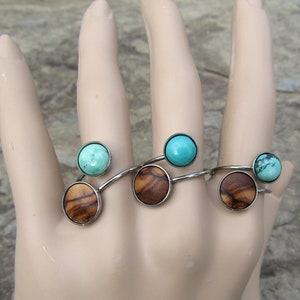 double ring olive wood turquoise howlite stainless steel adjustable cabochon wooden jewelry Hypoallergenic alentejoazul olive tree vegan zdjęcie 9