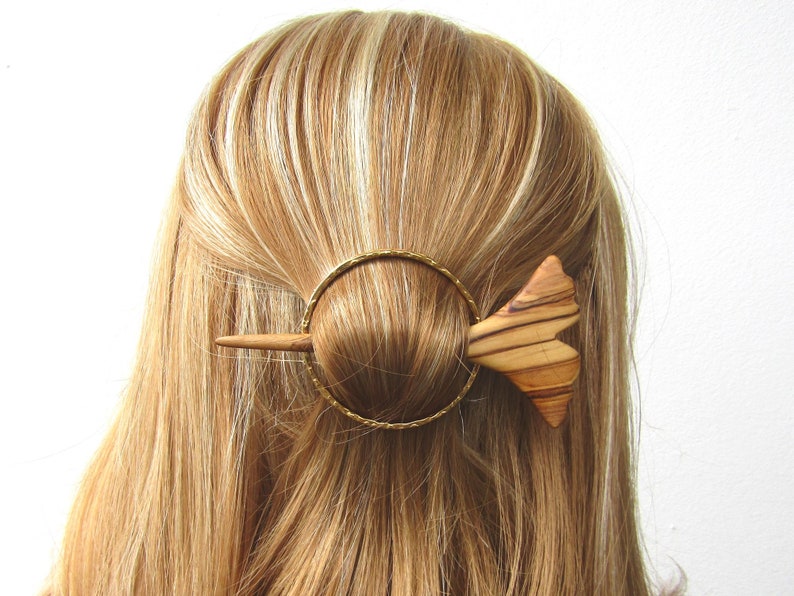 Hairpin Ginkgo leaf olive wood circle ring Hairfork shawl pin bun Hair stick wooden hair slide round barrette leaves scarf pin alentejoazul image 1