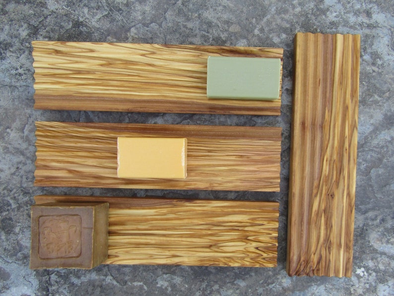 Seifenschale Olivenholz gross XL Seifenablage Holz geriffelt bad natur alentejoazul handgemacht seifen schale ablage badezimmer nachhaltig Bild 5