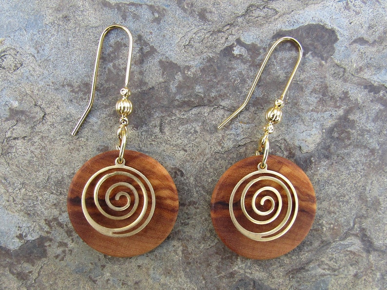 Earrings olive wood spiral swirl gold plated coil g infinity ethno yoga créoles round wooden golden boho alentejoazul natural jewelry vegan image 5