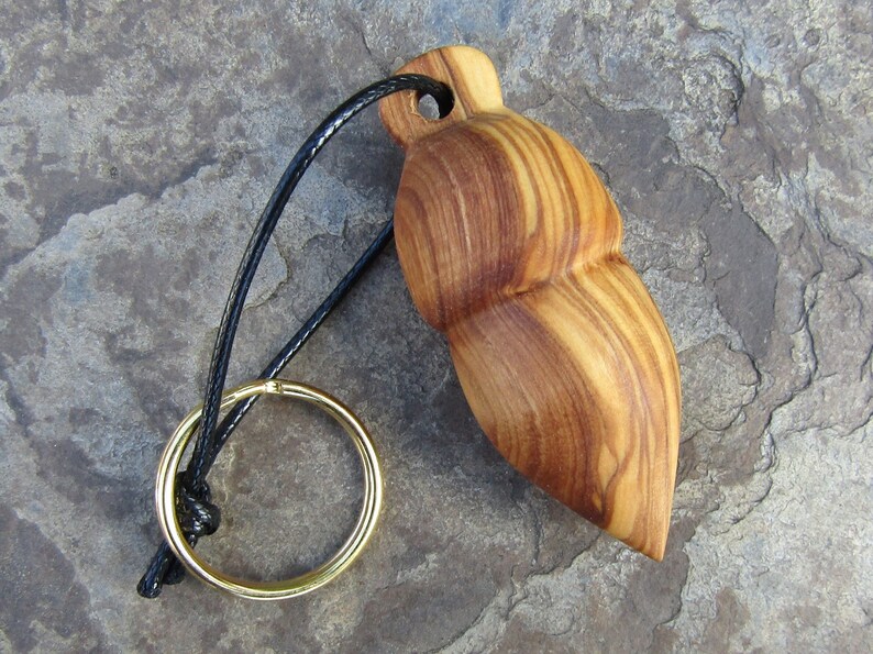 Key chain olive wood acorn Hand smoother Key ring wooden hand flatterer alentejoazul gift for men man portugal organic natural hunter