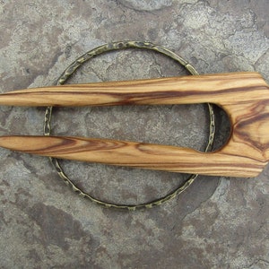 Hairpin olive wood circle ring mini Hairfork 2 prong shawl pin half bun Hair stick wooden hair clip slide round barrette alentejoazul image 5