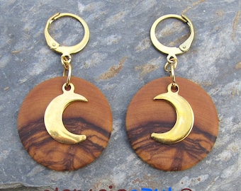 Earrings olive wood crescent moon gold Hoops 1" Diameter 2,5 cm créoles wooden jewelry earhangers alentejoazul dangle moonbeam handmade